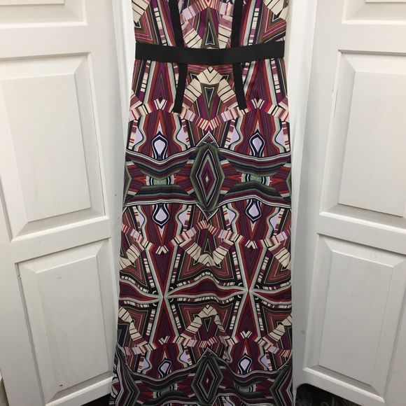 Sabine Colorful Geometric Pattern Maxi Dress - Picture 4 of 16